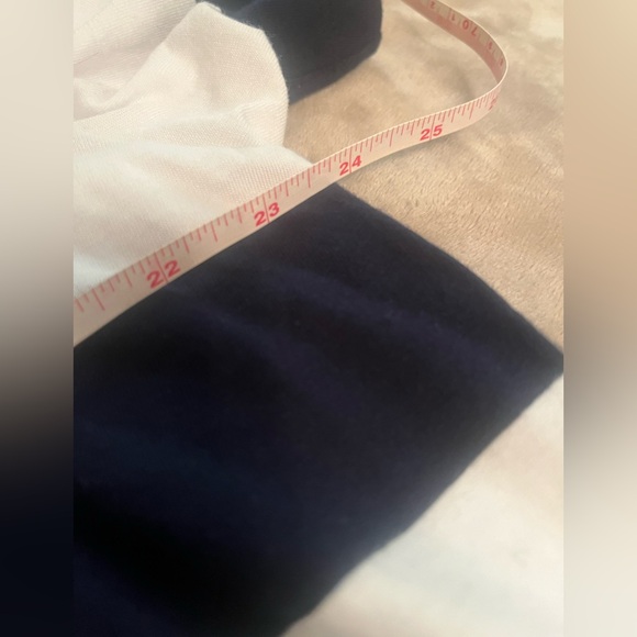 Old Navy NWT Striped Short Sleeve Tee Navy and White size Large - Picture 9 of 11